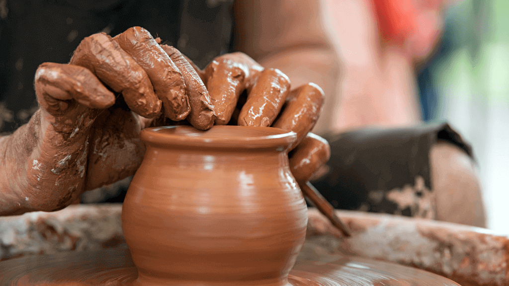 Best Online Pottery Classes: Top Picks for a Creative 2023